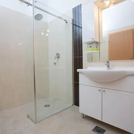 Pool Dia /w Sauna & Jacuzzi Near Dubrovnik * Brsecine
