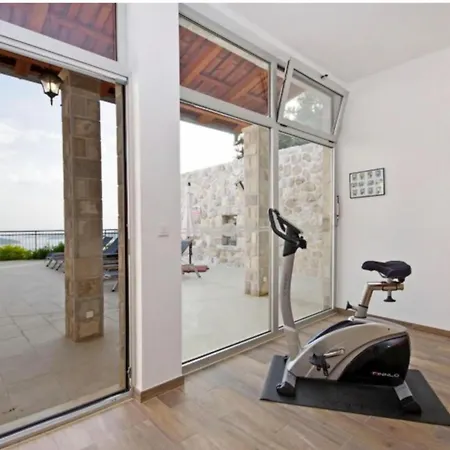 Villa Pool Dia /w Sauna & Jacuzzi Near Dubrovnik Brsecine